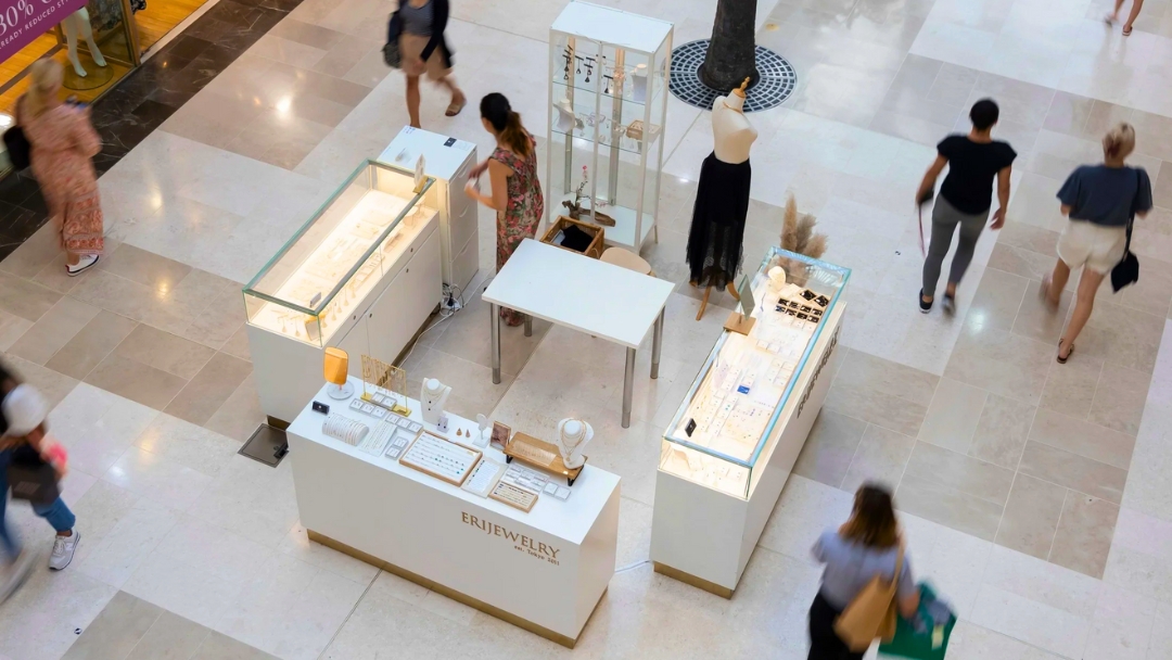 shopping centre pop up space